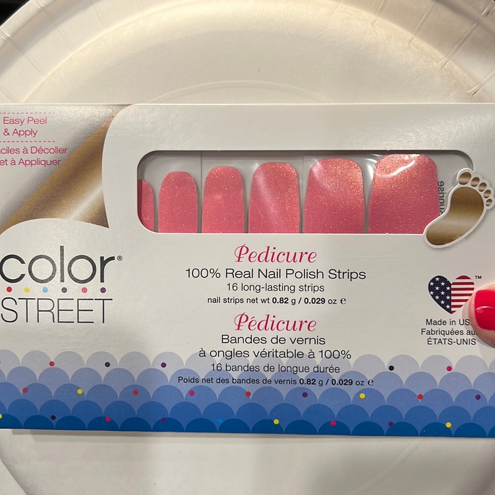 ColorStreet- Pedicure- Strawberry Sunrise